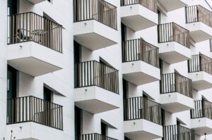 Mieszkanie spółdzielcze, własnościowe, lokatorskie… O co w tym chodzi
